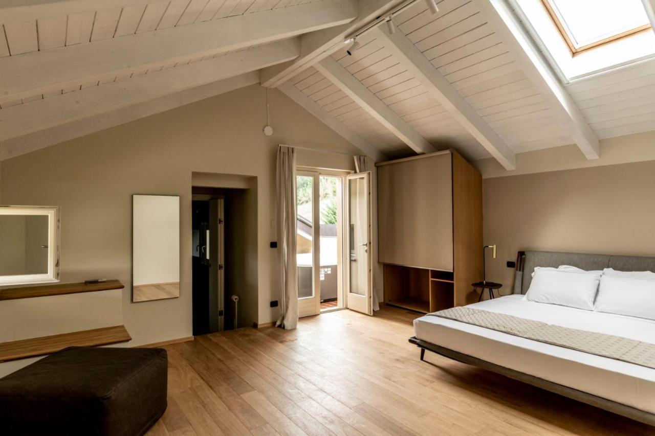 Parco Reala // Rural - Luxury - Rooms Corneliano d'Alba Exterior foto